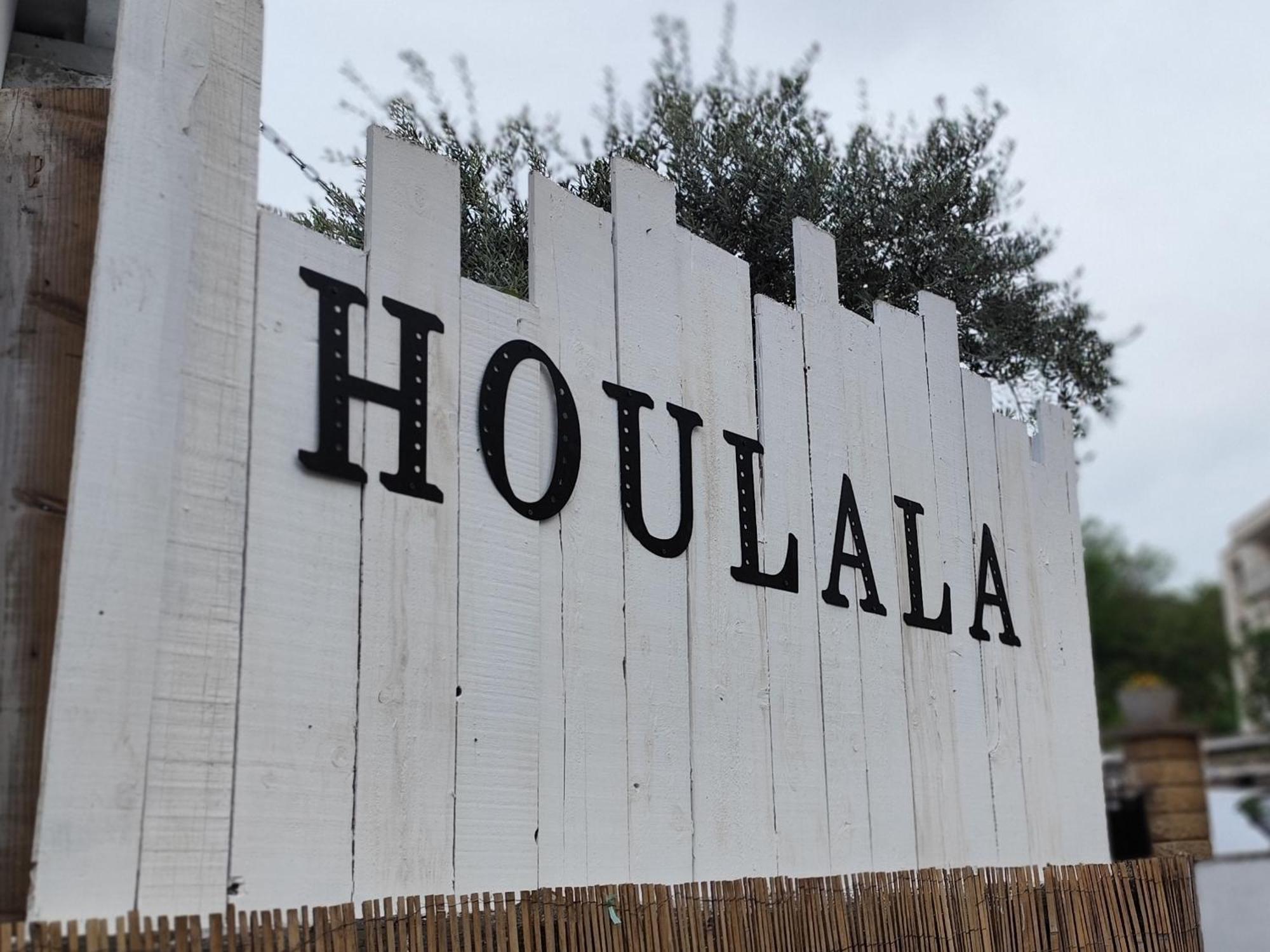 Houlala - Relais D'Etape - Chambres D'Hotes Pont-Eveque Bagian luar foto